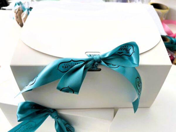Prescott's 'Handpicked' Treats Hamper - Image 2