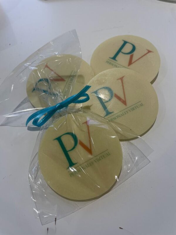 Branded chocolate discs and business cards - Image 4